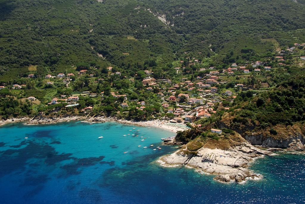 Hotel Barsalini SantʼAndrea エクステリア 写真