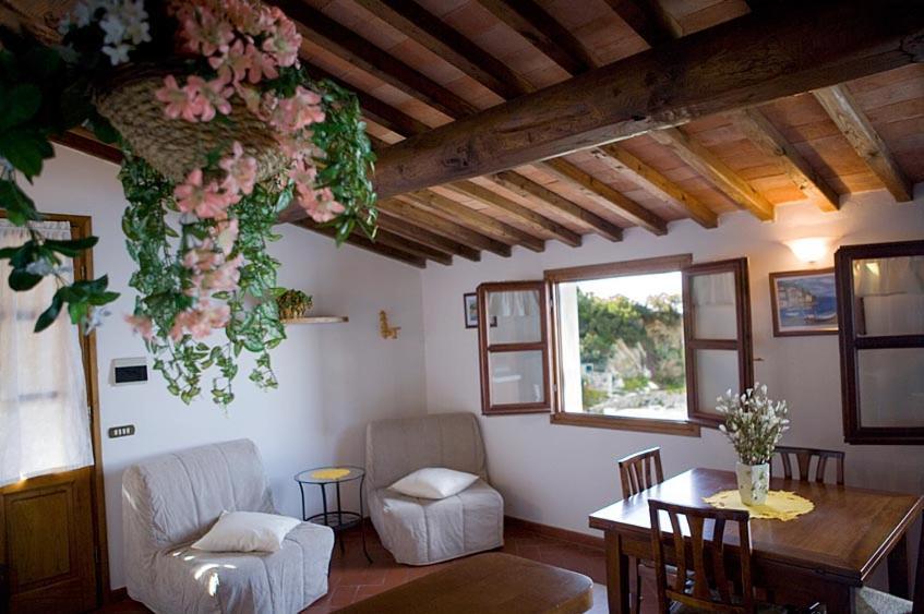 Hotel Barsalini SantʼAndrea エクステリア 写真