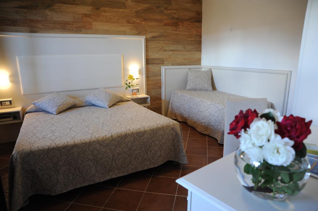 Hotel Barsalini SantʼAndrea 部屋 写真