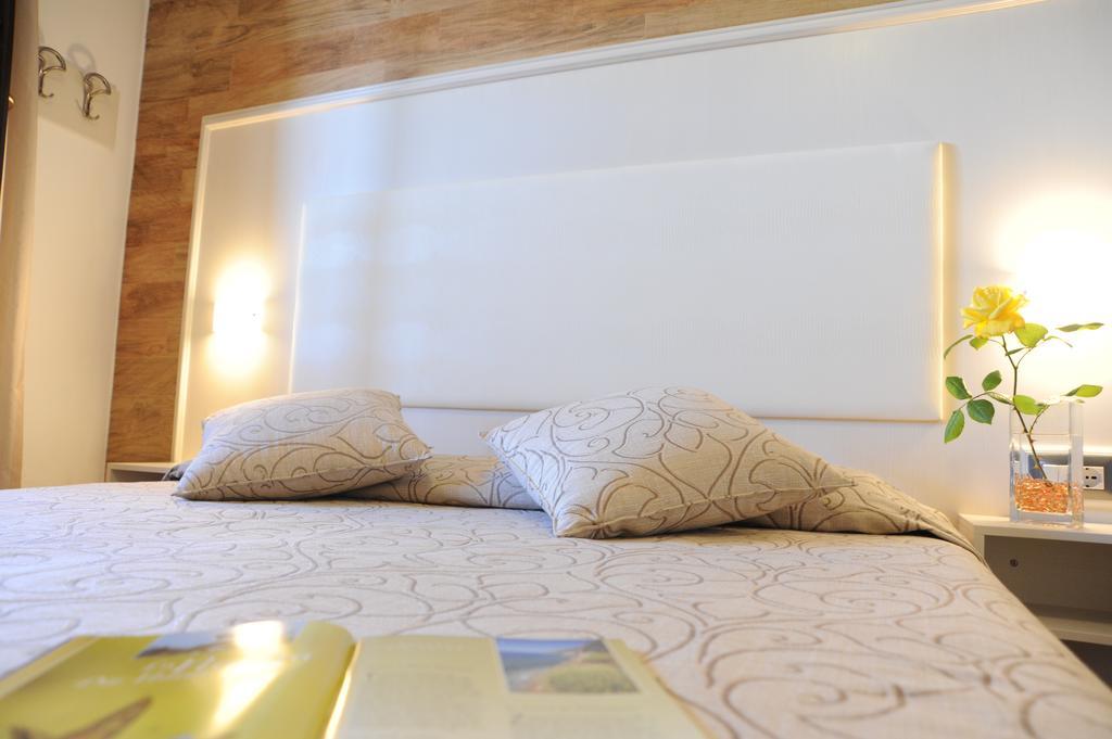 Hotel Barsalini SantʼAndrea 部屋 写真