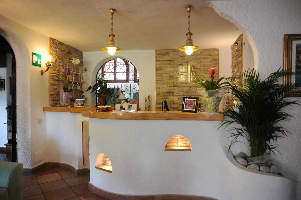 Hotel Barsalini SantʼAndrea エクステリア 写真